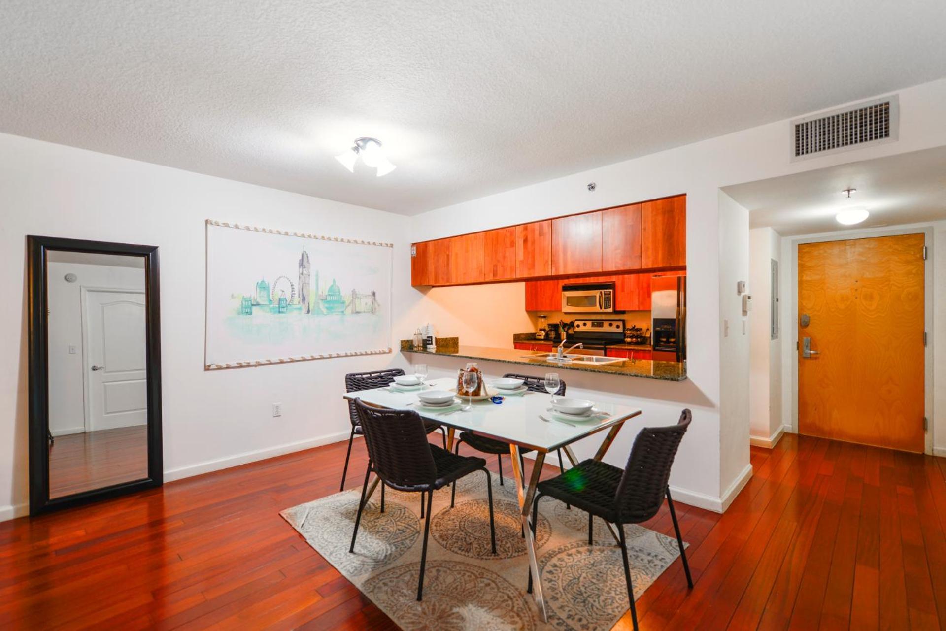 On Top! On 31st Floor W Cozy Amenities Appartamento *