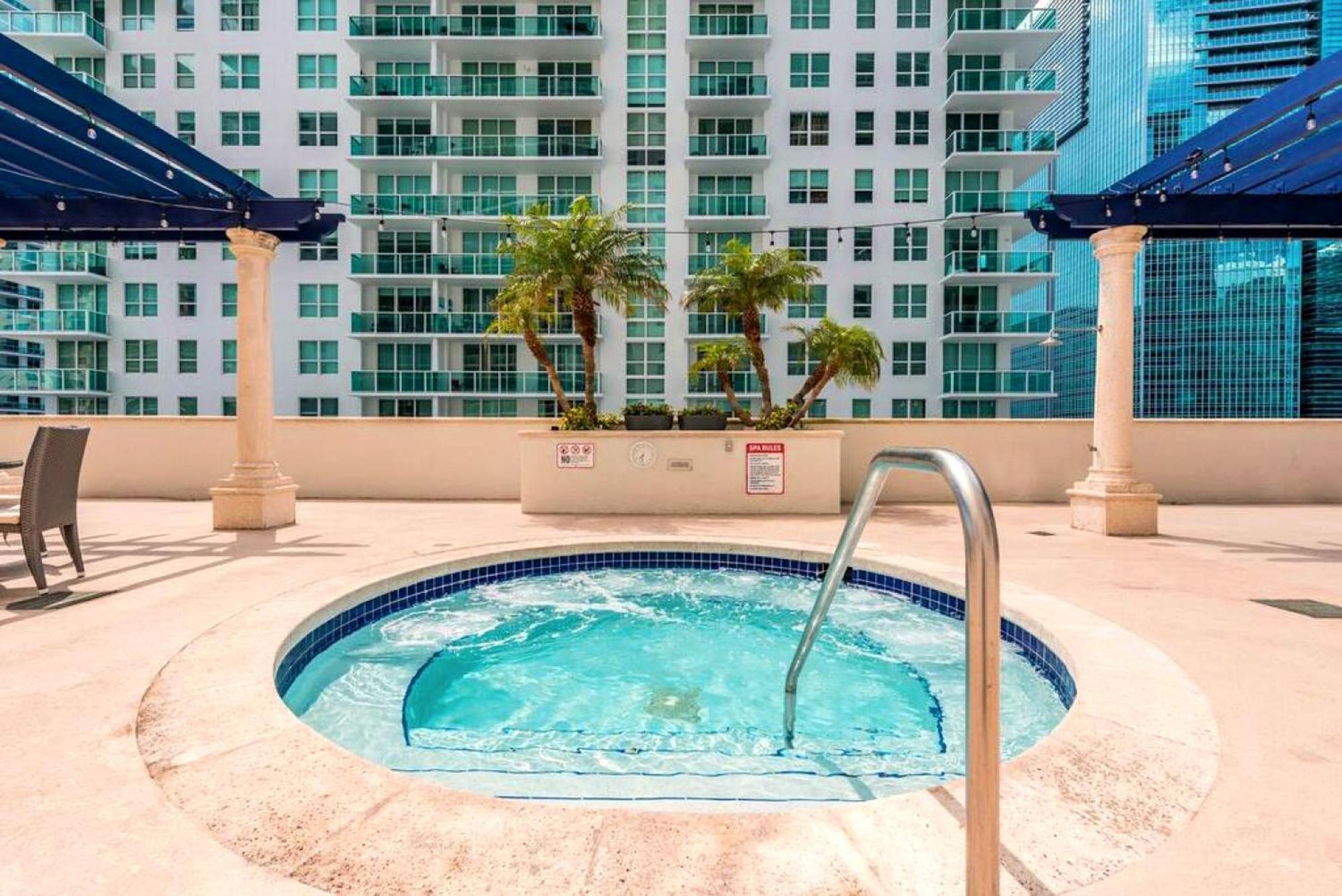 Appartamento On Top! On 31st Floor W Cozy Amenities